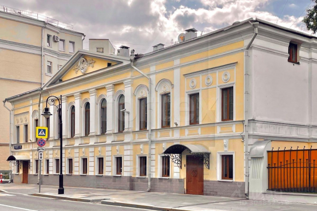 Исторический особняк класса А, м.Баррикадная.