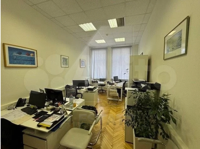 Аренда офиса в бизнес-центре класса В+, м.Чеховская