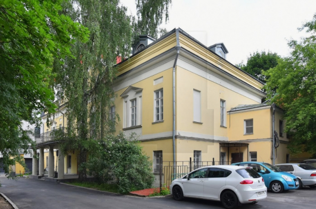 Исторический особняк в аренду,  м.Парк культуры.