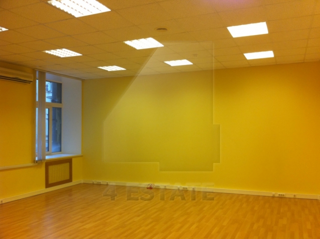 Продажа бизнес центра класса В+, м.Чистые пруды.