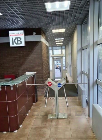 Аренда офисов в бизнес центре класса В+, м.Октябрьская.