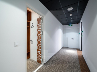 Аренда помещений в представительскомом бизнес-центре Премиум класса «Романов Двор» (Romanov Dvor), м. Арбатская.