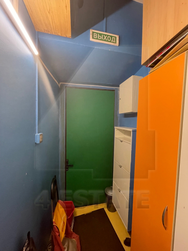 Продажа помещения с отдельным входом в особняке класса А, м.Арбатская.