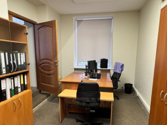 Аренда офисного помещения с отд. входом, м.Университет.