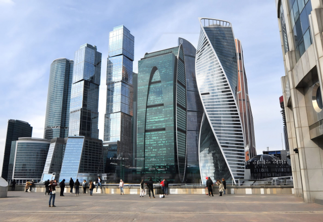 Аренда офисов в бизнес-центре класса А+ "Империя", м. Выставочная.
