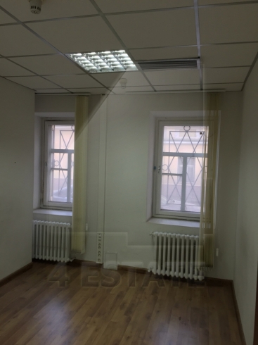 Аренда офиса в БЦ класса В+, м. Серпуховская.