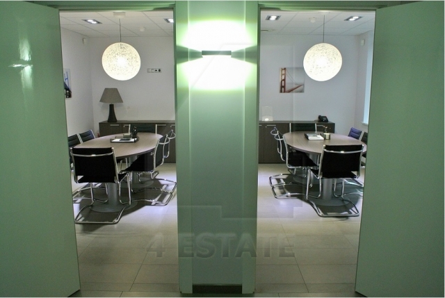 Продажа банковского помещения класса А, м. Кутузовский проспект.