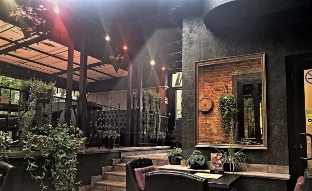 Аренда помещение под общепит, м.Краснопресненская.