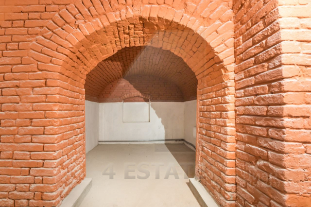 Продажа особняка, м.Цветной б-р.