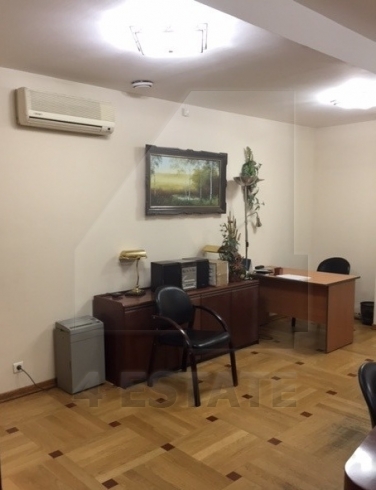 Аренда помещения свободного назначения, м.Баррикадная.