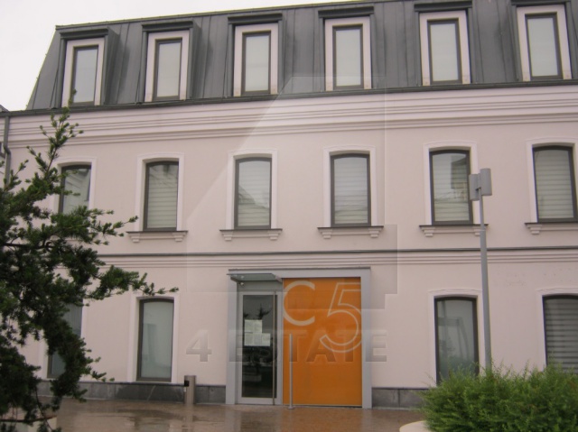 Продажа банковского особняка класса А, м.Менделеевская.