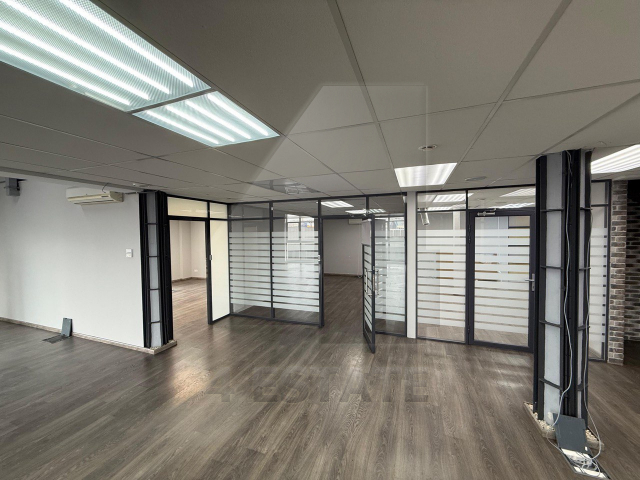 Аренда офиса в бизнес-центре класса А, м.Тульская.