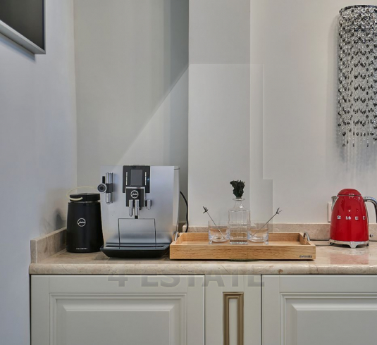 Аренда VIP офиса с отд. входом, м.Достоевская.