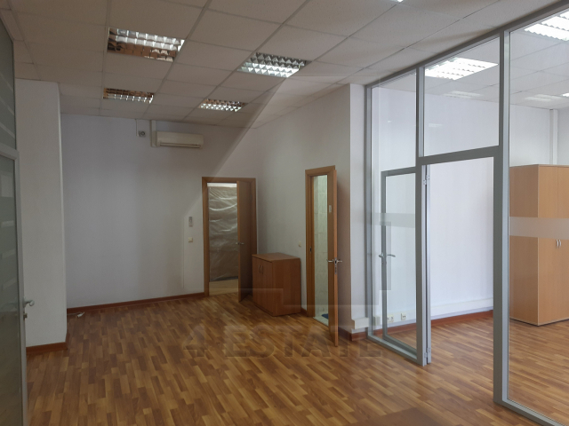 Аренда помещений с отдельным входом в элитном ЖК, м.Сокол.