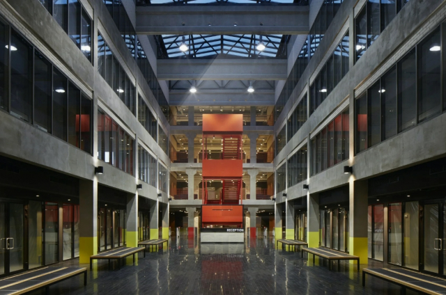 Аренда бизнес-центра «1 Zhukov», м.Хорошево.