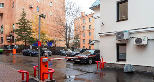 Аренда особняка класса В+, м.Баррикадная