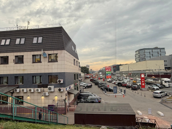 Аренда офисов в бизнес центре класса В, м.Ленинский пр-т.