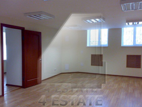 Продажа офиса с отдельным входом,м.Маяковская