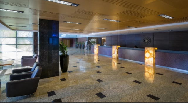 Бизнес центр "West park", м. Озерная