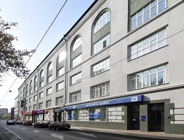 Продажа бизнес центра класса В+ "Салют", м.Менделеевская.