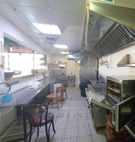 Бизнес-центе "Сафа", м.Новослободская.