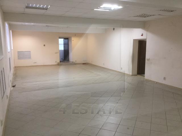 Аренда цокольного этажа в жилом доме м. Бауманская.