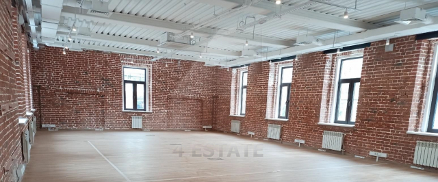 МФК класса А "Три вокзала. Депо ", Комсмольская