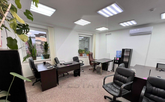 Бизнес центр класса А, м.Киевская.