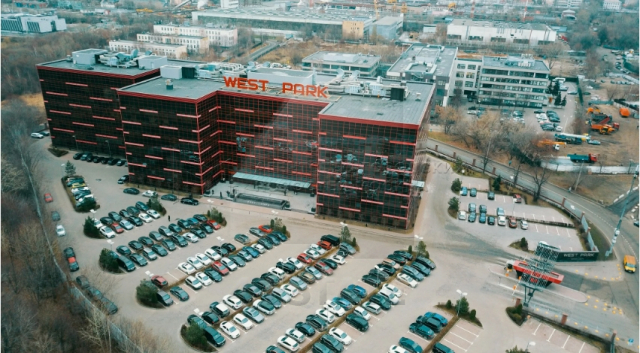 Бизнес центр "West park", м. Озерная