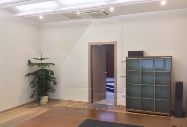 Аренда в бизнес центре класса В+, м.Павелецкая.