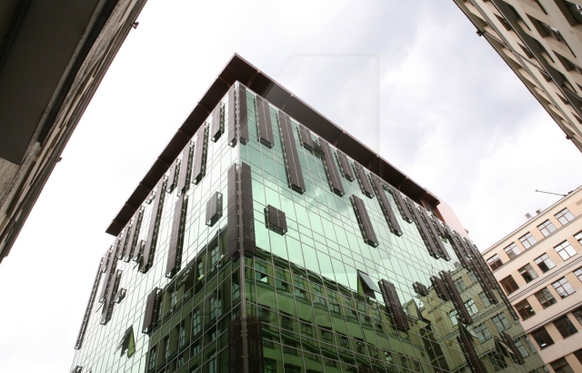 Продажа офиса в бизнес центре "Яуза Тауэр 2" класса А, м.Бауманская.