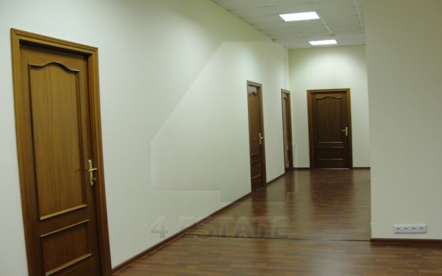 Офисные и банковское помещения в особняке класса В, м.Белорусская.