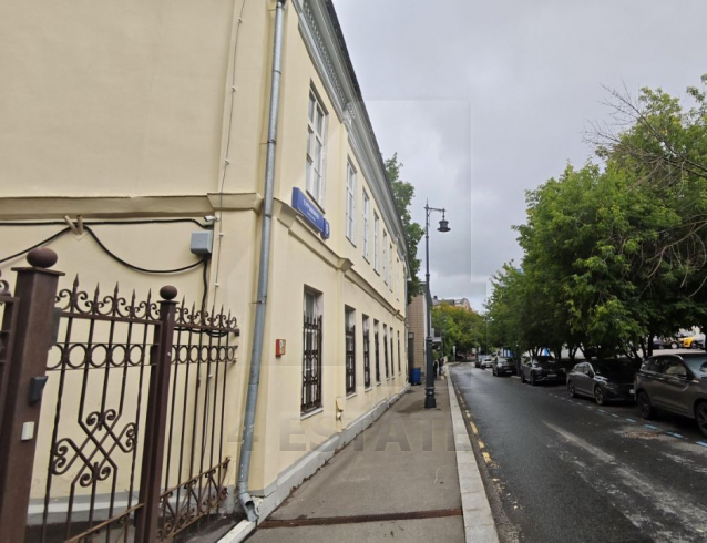 Исторический особняк класса В+, м.Парк Культуры.