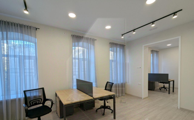 Аренда офиса с мебелью в особняке класса А, м.Новокузнецкая.