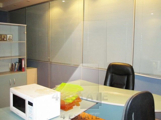 Аренда помещения в офисном здании м. Красносельская.