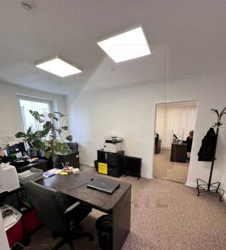 Бизнес центр класса А, м.Киевская.