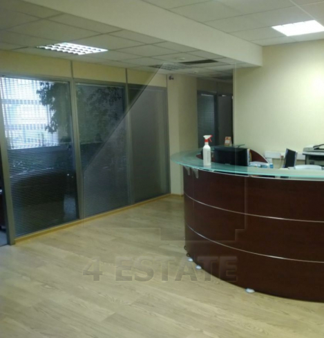 Офис в бизнес центре В+, м.Цветной б-р.