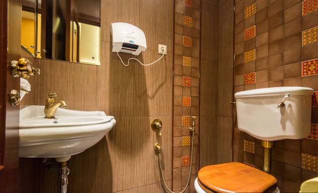 Продажа презентабельного особняка под любые виды деятельности, м.Чистые пруды.