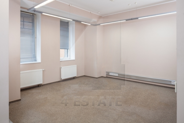 Представительский офис с отдельным входом, м.Смоленская.