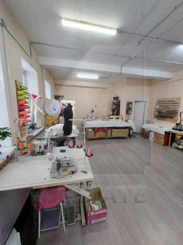 Аренда отдельно стоящего особняка с большой территорией, м.Динамо.