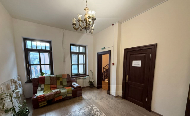 Реконструированный особняк класса В+, м.Достоевская.