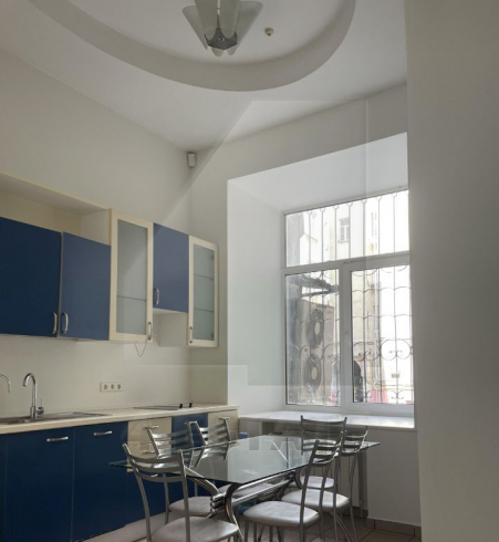 Аренда офиса в элитном жилом доме класса А, м.Тургеневская.