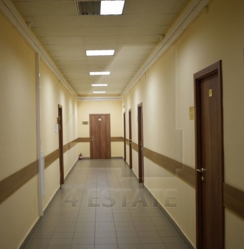 Офисное здание в аренду, м.Автозаводская.