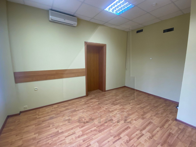 Офисное помещение с отдельным входом, м.Кутузовская.