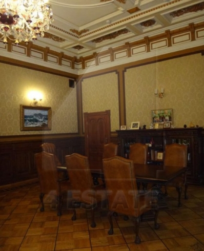 Продажа части здания, м.Китай Город.