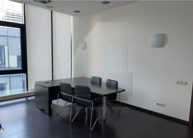 Аренда офиса с мебелью в бизнес центре класса В+, м.Павелецкая.