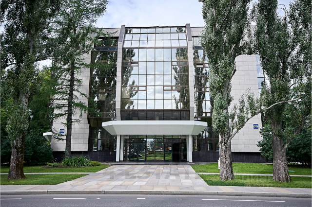 Аренда офисов в бизнес центре класса В+, м.ВДНХ.