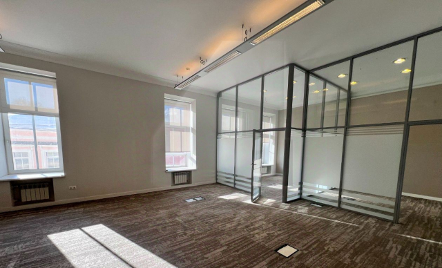 Аренда офисов в особняке класса В+, м.Кропоткинская.