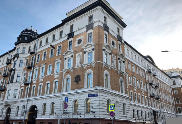 Аренда офиса в элитном жилом доме класса А, м.Тургеневская.