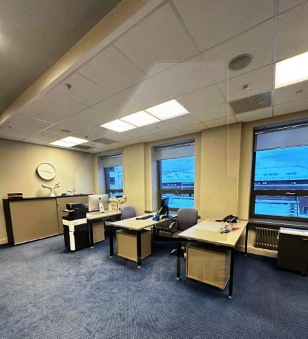 Аренда VIP офисов в бизнес центре класса А, м.Спортивная.